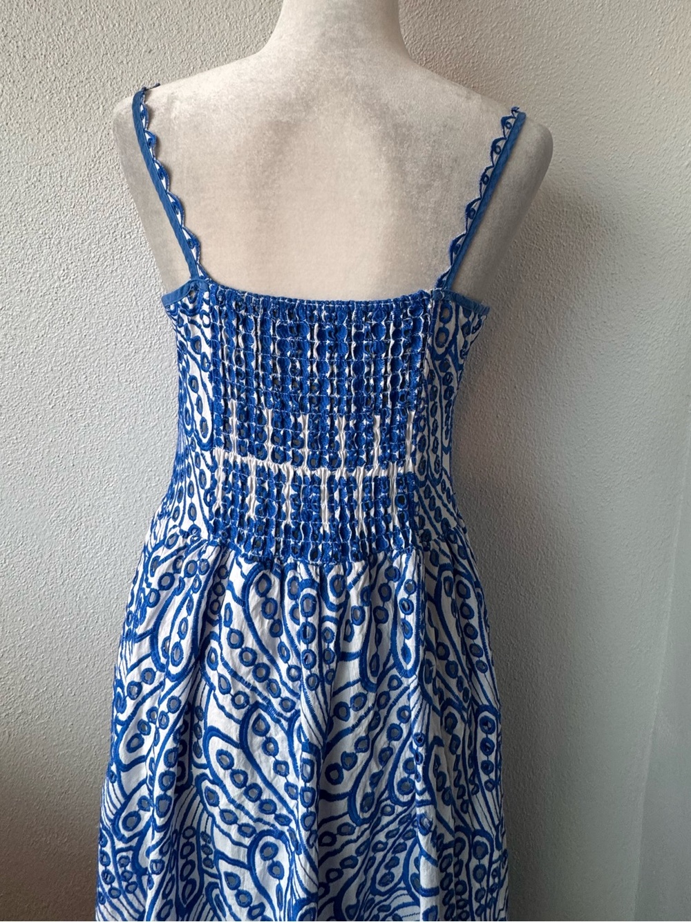Zimmermann Eyelet Blue White Dress Ruffle Hem Cottagecore SZ 2 or S - Picture 6 of 16